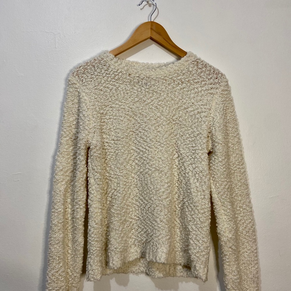 Popcorn sweater
